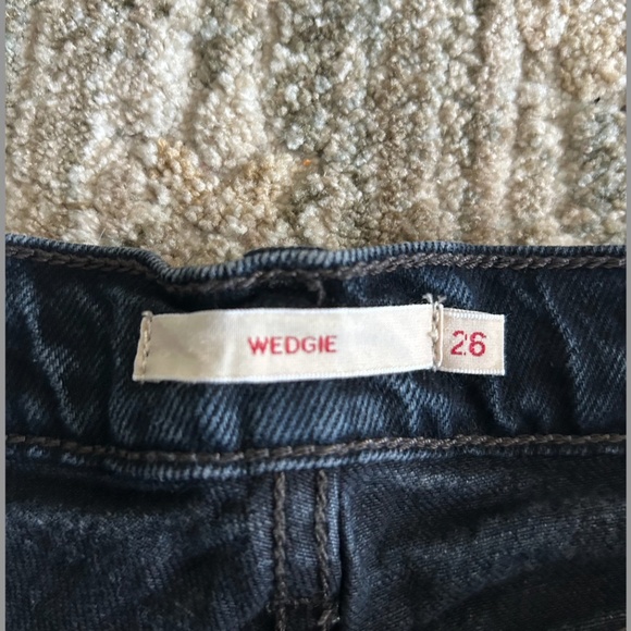 Levi's Wedgie Fit Icon Black Jeans - Picture 5 of 8